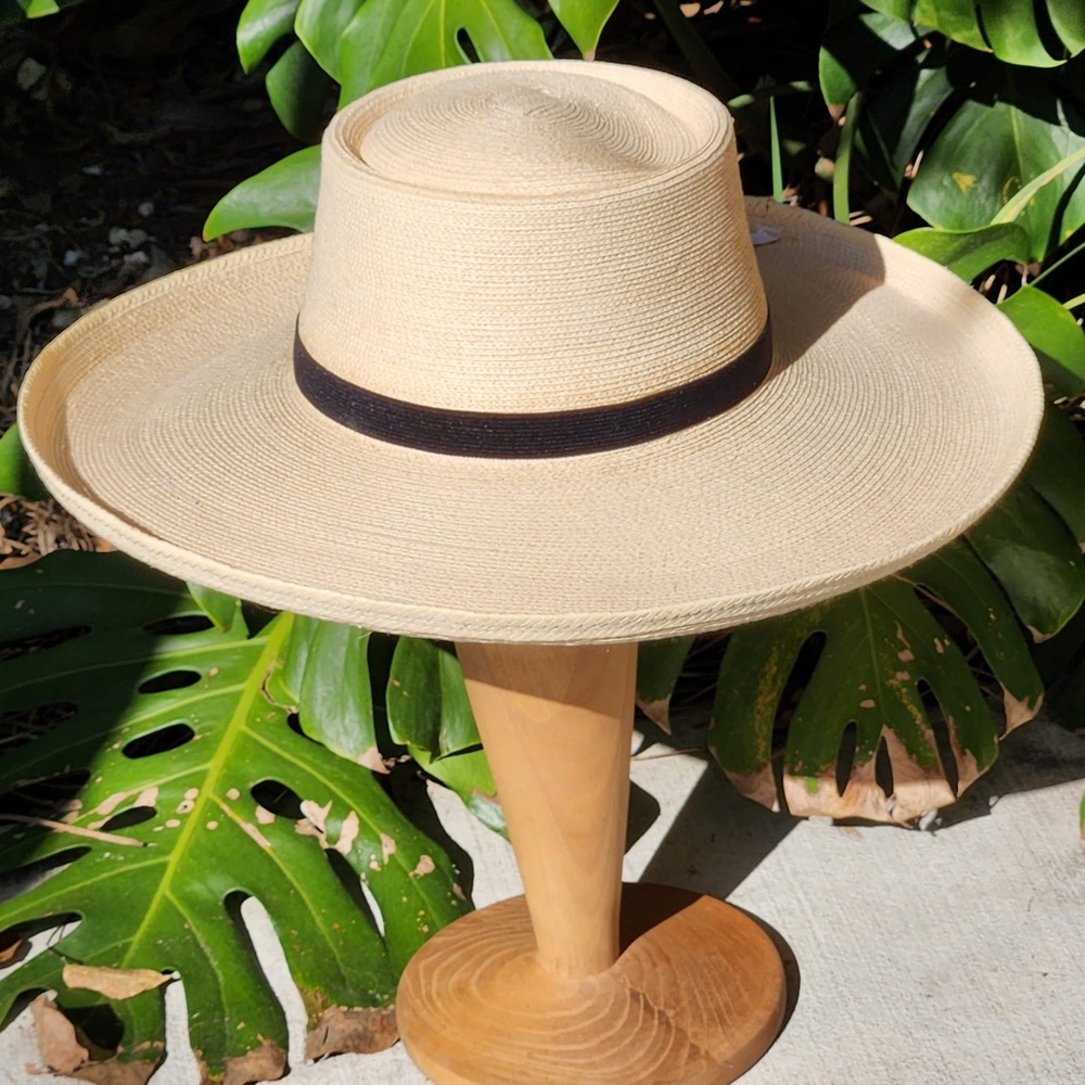 Authentic Sun Body hat